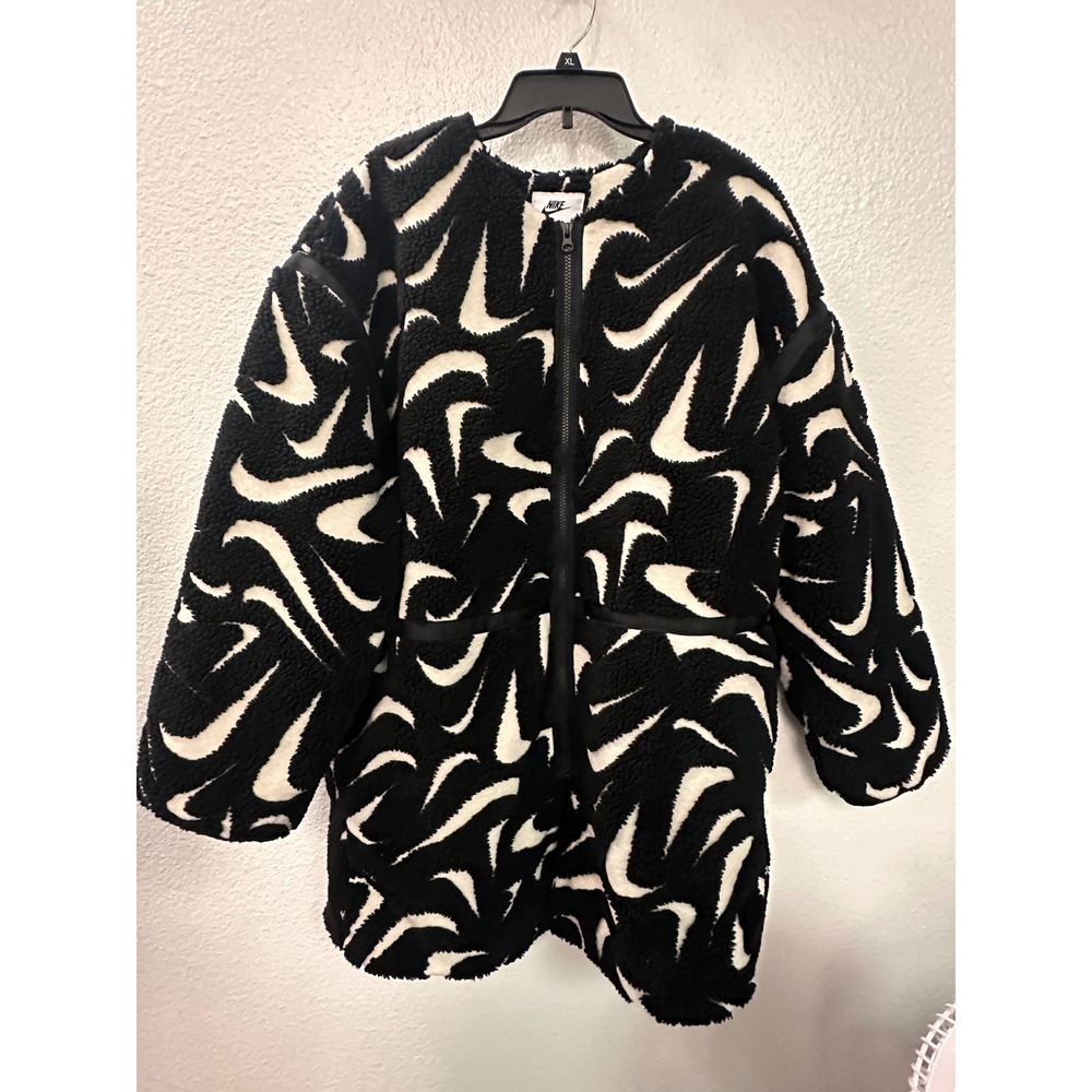 Nike Sportswear Therma-FIT City Series Faux Fur Sherpa Jacket Black FV8025-010 L